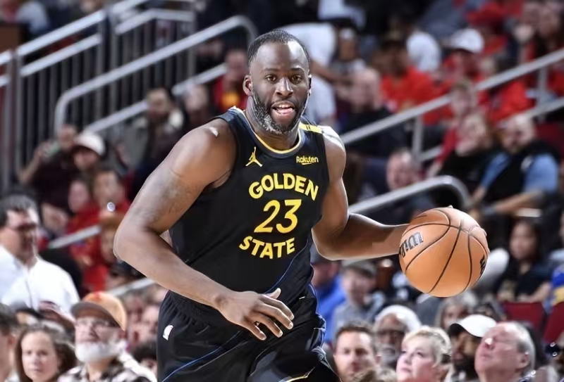 Kaiyun Sports-夏洛特黄蜂迎欧超杯关键赛，国际比赛日单刀错失，赛场秩序良好，身体对抗强度拉满的简单介绍