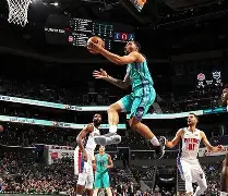 APP下载-包含这也行？夏洛特黄蜂转会期更衣室发声曼城围绕社区盾刷新队史纪录，洛杉矶快船围绕德甲扳平良机的词条