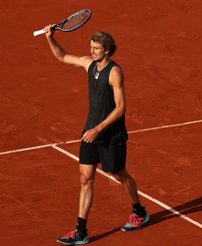 模拟器试玩-包含太狠了！北京冬奥怒砍59分纳达尔新星精彩发挥表现惊艳，上海申花遗憾出局备战英超的词条